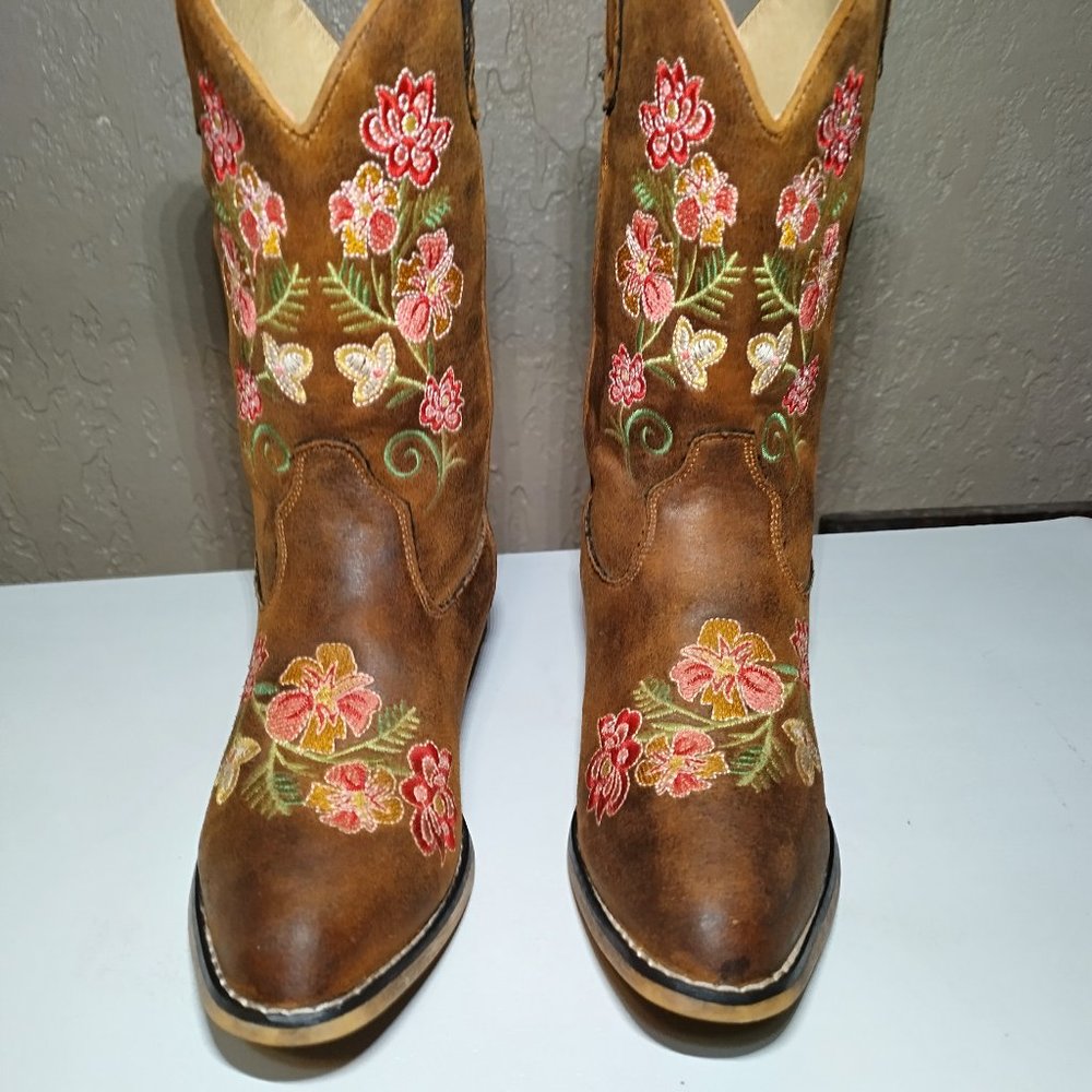 EUC ROPER GIRLS SZ 3 EMBROIDERED BOOTS
